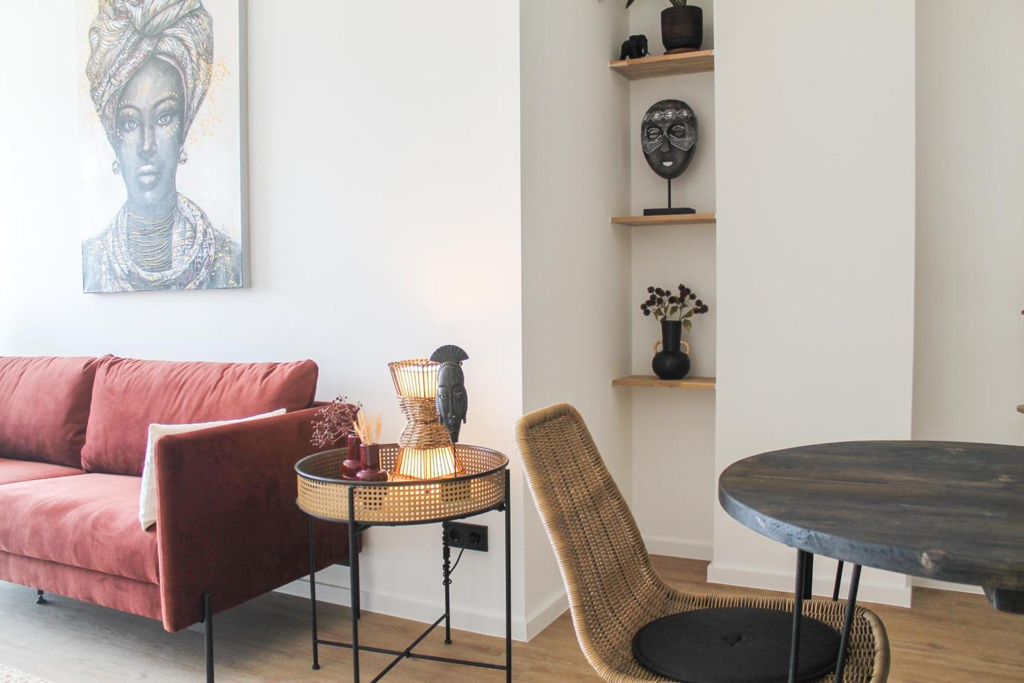 African-Style Apartment - Stadtnah, Parkplatz, E-Ladestation Fuer Auto & Fahrraeder, Gitterbox Fuer Fahrraeder, Fitnessstudio Koblenz  Eksteriør billede